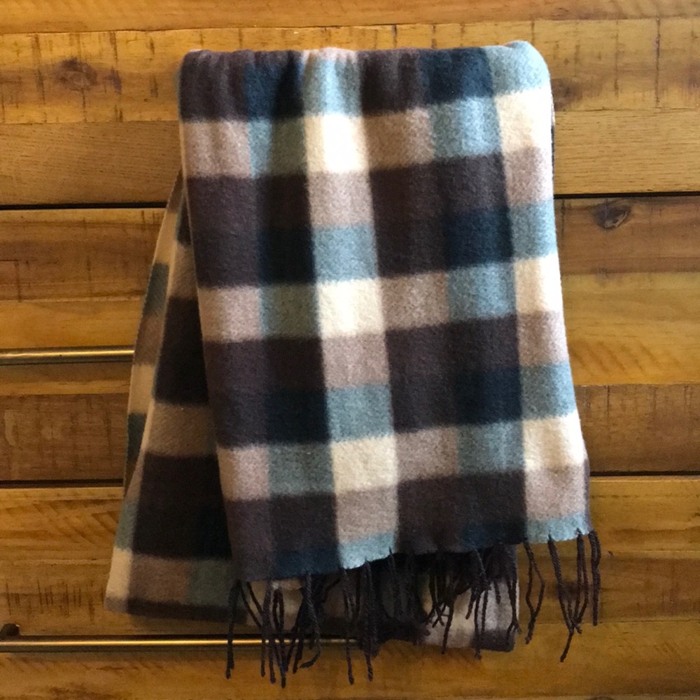 Tartan scarf brown
